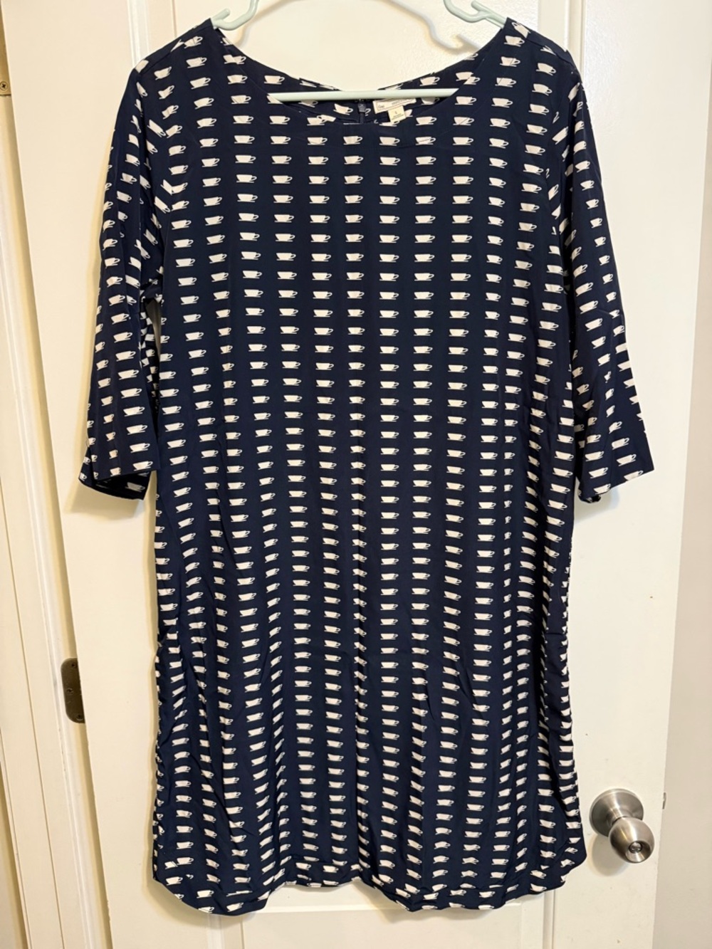 GAP Navy 3/4 Sleeve Shift Dress with White Teacups